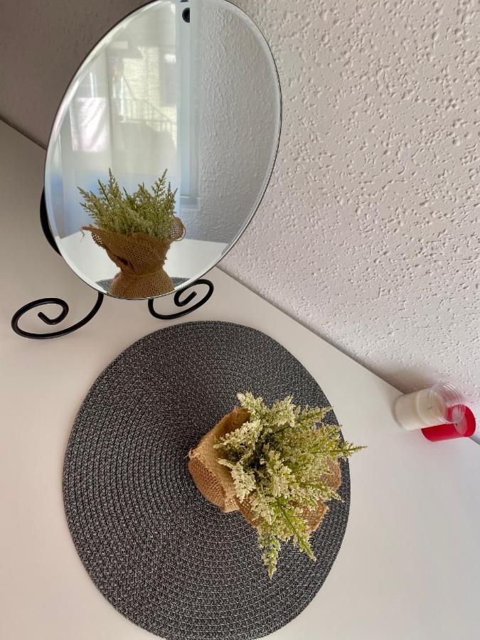 A Separate Room Comfort In A Two-Room Apartment Is 28 Km From Valencia With Wi-Fi Sagunto エクステリア 写真